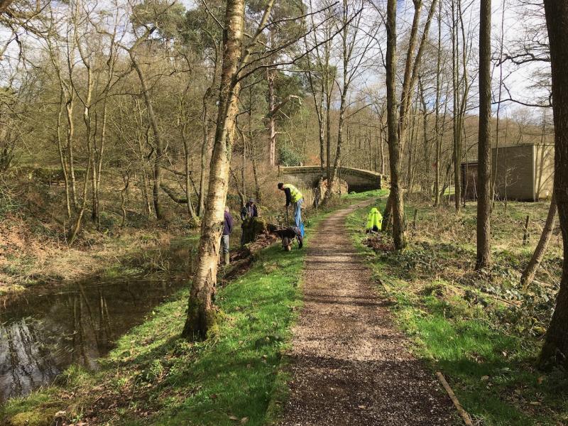 Volunteers working near to Bridge 70
