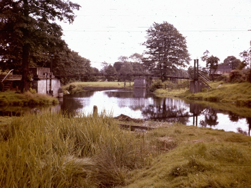 Crumpwood Weir in 1963. Photo JG Parkinson, by permission Online Transport Archive 